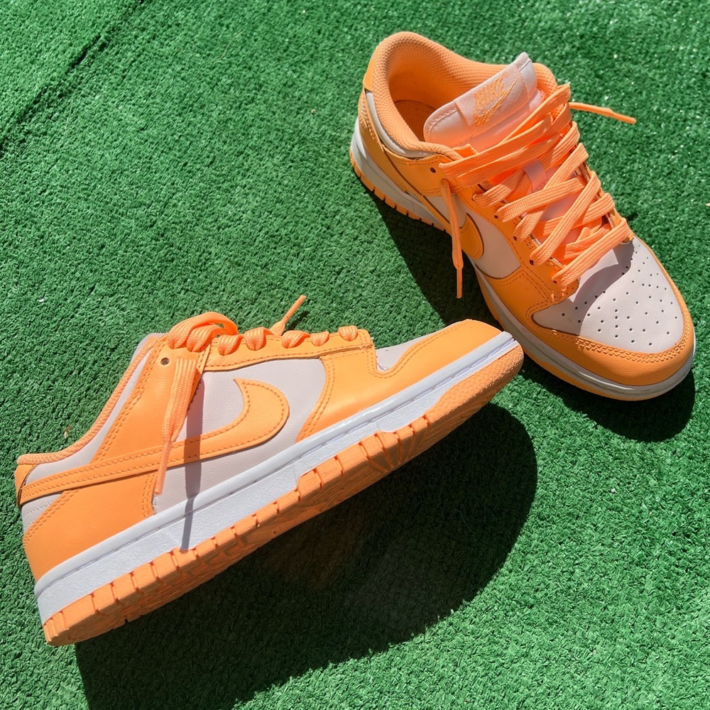 Nike Dunks Size 6 Womens